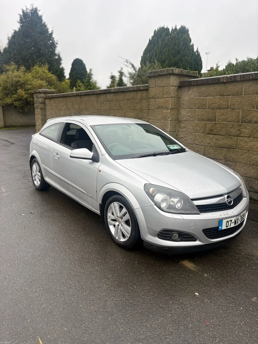 Opel Astra NCT&TAX - Image 1