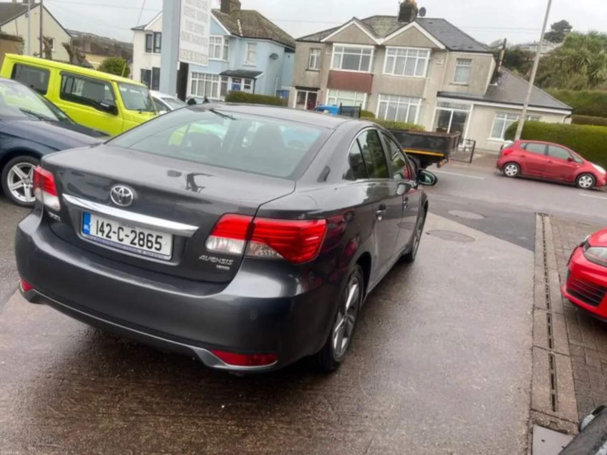 Toyota Avensis 2.0d-4d Aura 4DR - Image 3