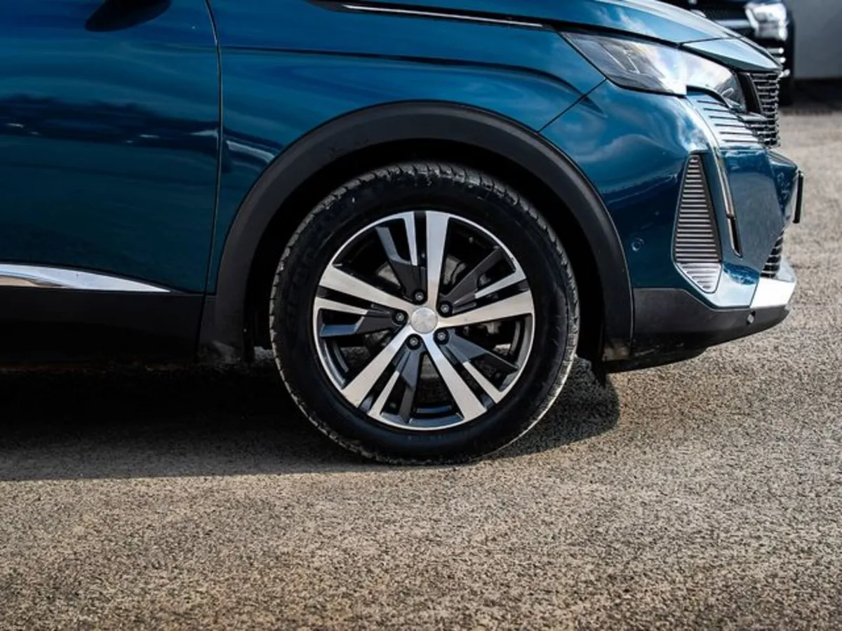 Peugeot 3008 FL Allure 1.5 HDI 130 6.4 4DR - Image 3