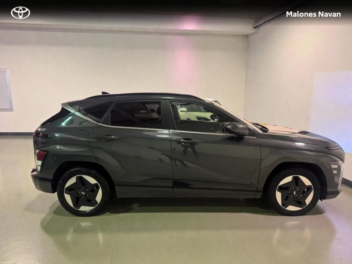 Hyundai KONA EV ELEGANCE 65KWH 5DR AUTO - Image 3