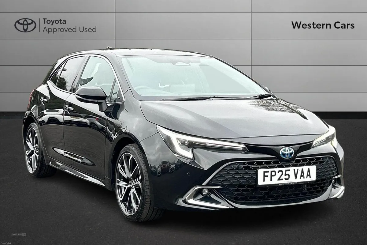 Toyota Corolla 1.8 VVT-h Excel CVT Euro 6 (s/s) 5d - Image 1
