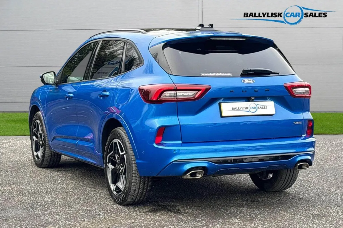 Ford Kuga 2.5 ST-Line X Petrol Plug-in Hybrid CVT - Image 2