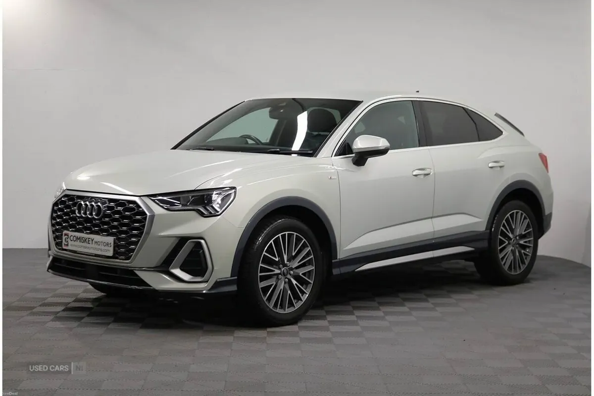 Audi Q3 TDI S line - Image 4