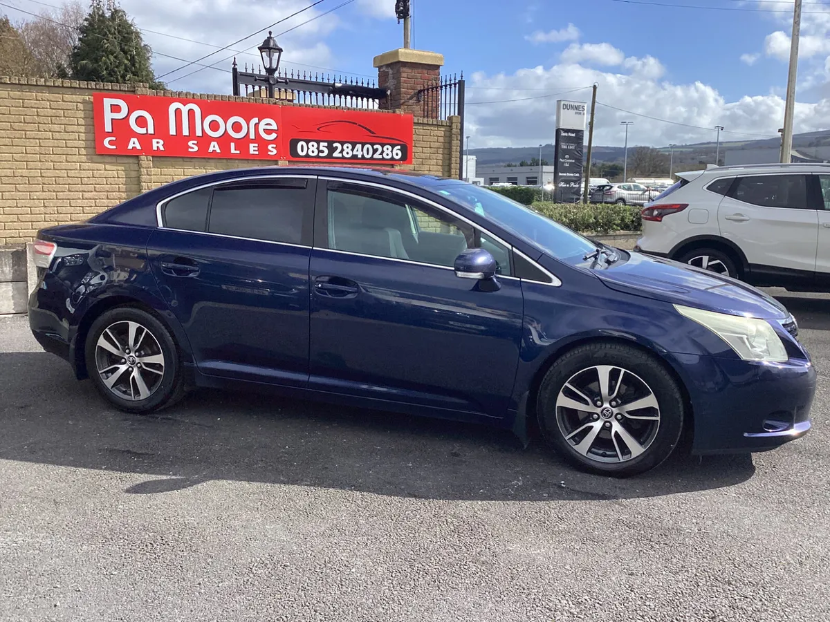 Toyota Avensis ** 2.0 DIESEL - Image 4