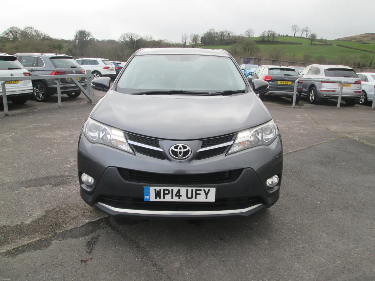 2014  TOYOTA  RAV-4   2.0  D4D  4X4  ICON  5DR - Image 3