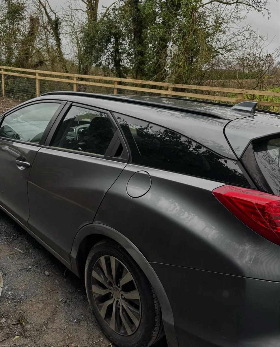 Honda Civic - Image 4