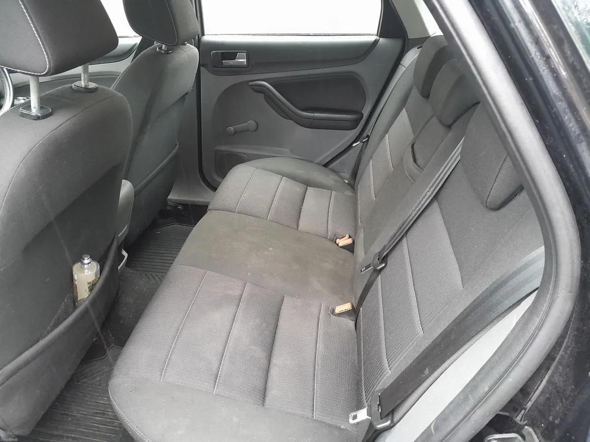 2011 Ford Focus low miles 1,6 diesel - Image 3