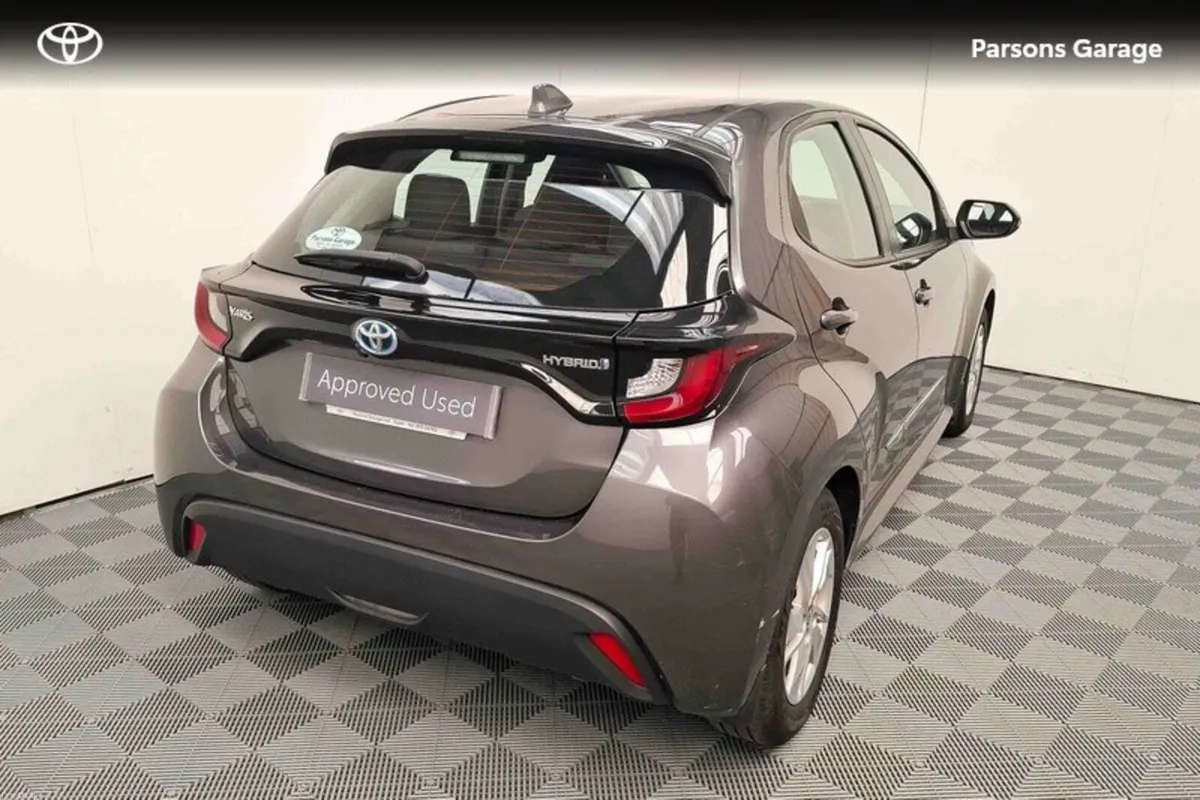 Toyota Yaris yaris hybrid luna - Image 2