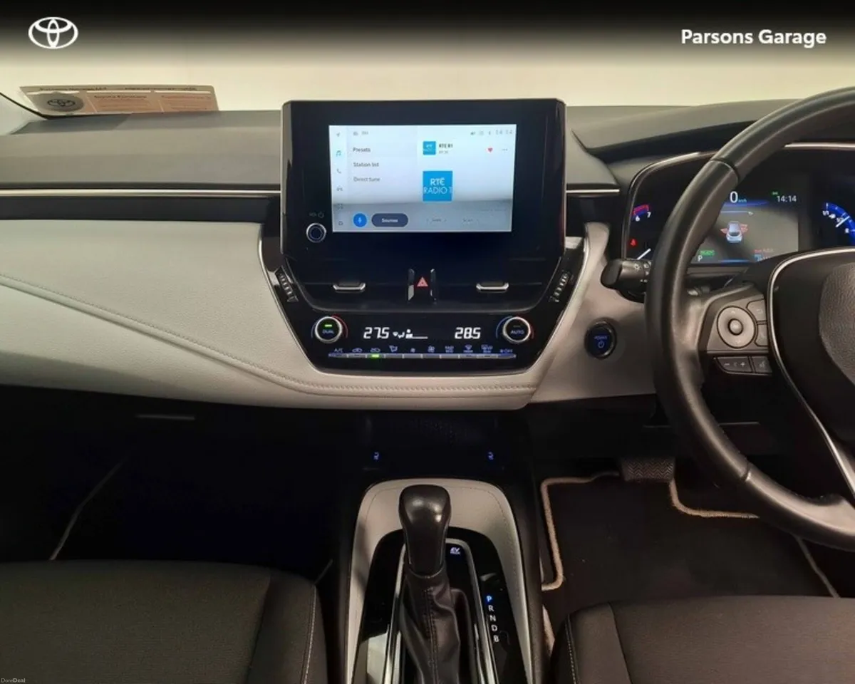 Toyota Corolla COROLLA HYBRID SOL H/B - Image 6
