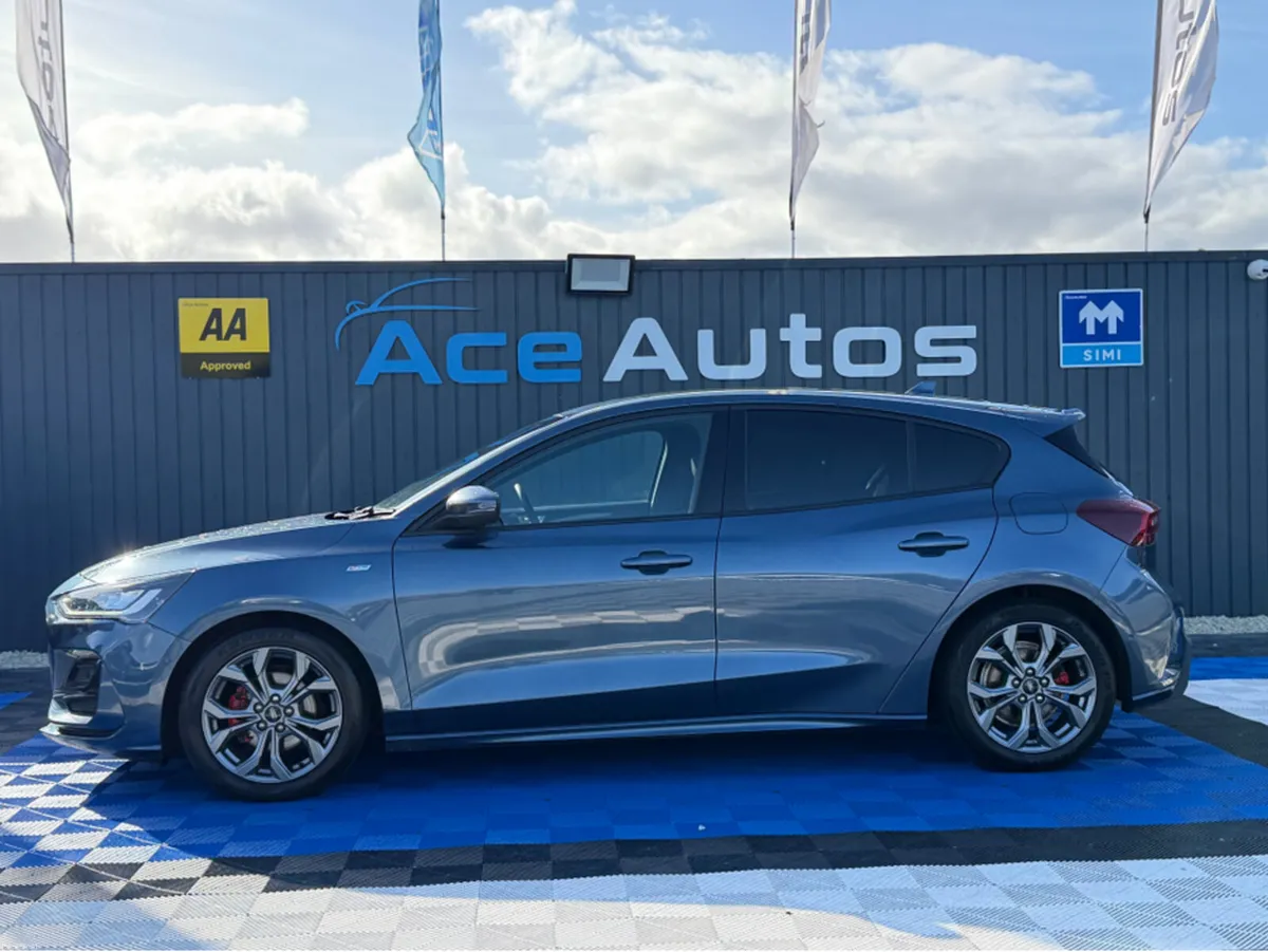 Ford Focus ST-LINE 1.0L PETROL - MANUAL - 12M WARR - Image 4