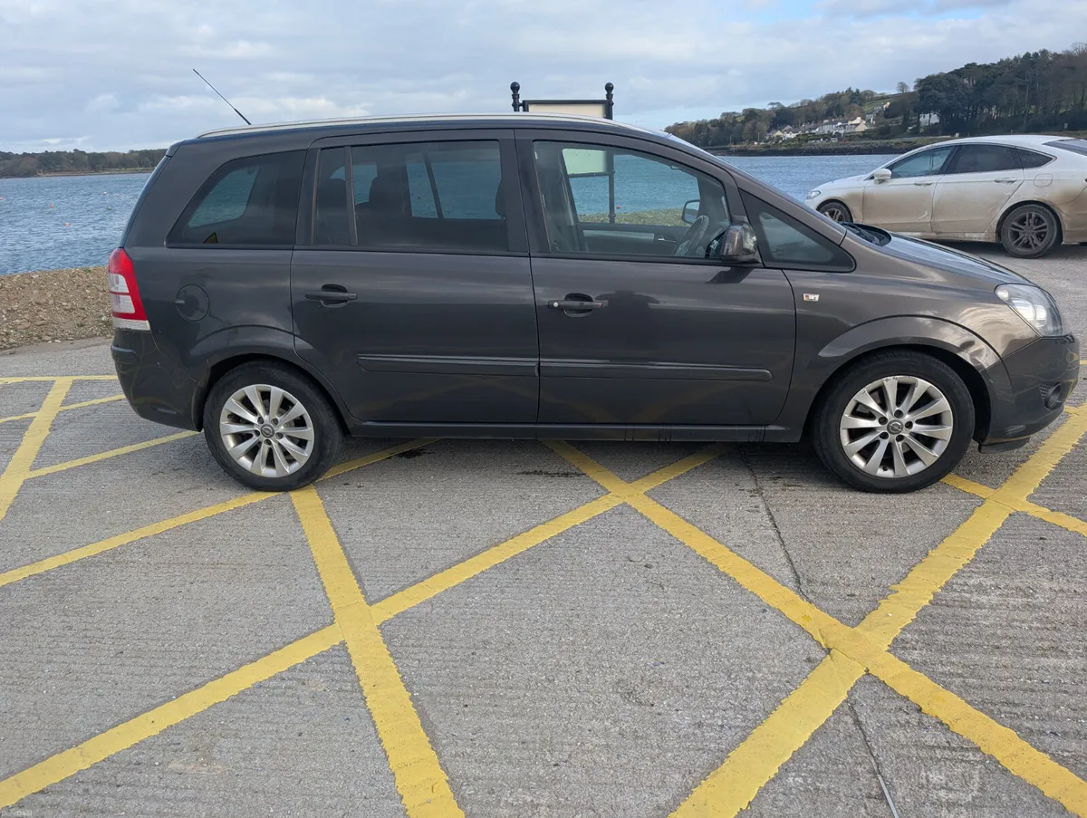 Opel Zafira 1.7 Cdti 7 Seat 2014 - Image 1