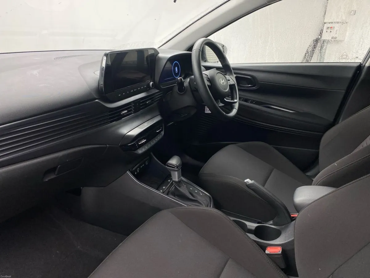 Hyundai Bayon Bayon Executive Auto - Image 3