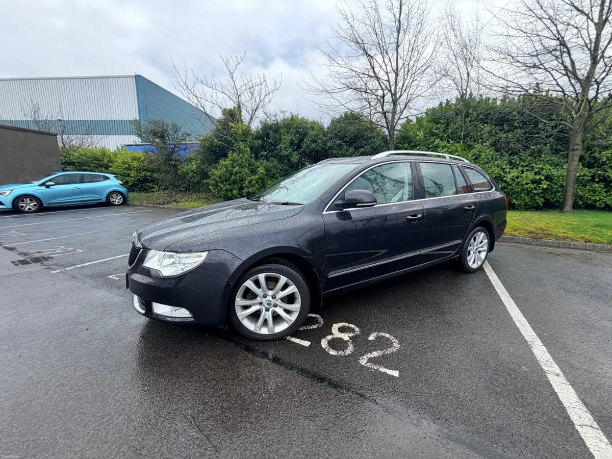 132 Skoda Superb 1.6 TDI Elegance Estate ~ New Nct - Image 2