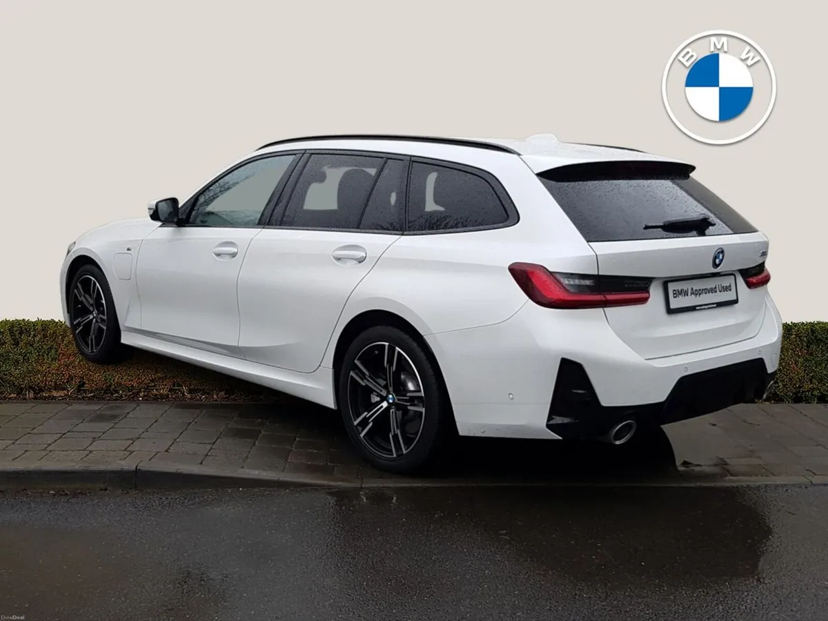 BMW 3-Series 330e M Sport - Image 2