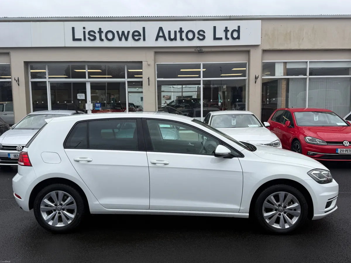NEW MODEL -172 VW GOLF COMFORTLINE  1.2 AUTOMATIC - Image 1