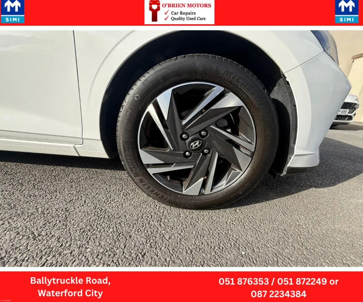 2021 Hyundai 120 Deluxe Two Tone, - Image 6