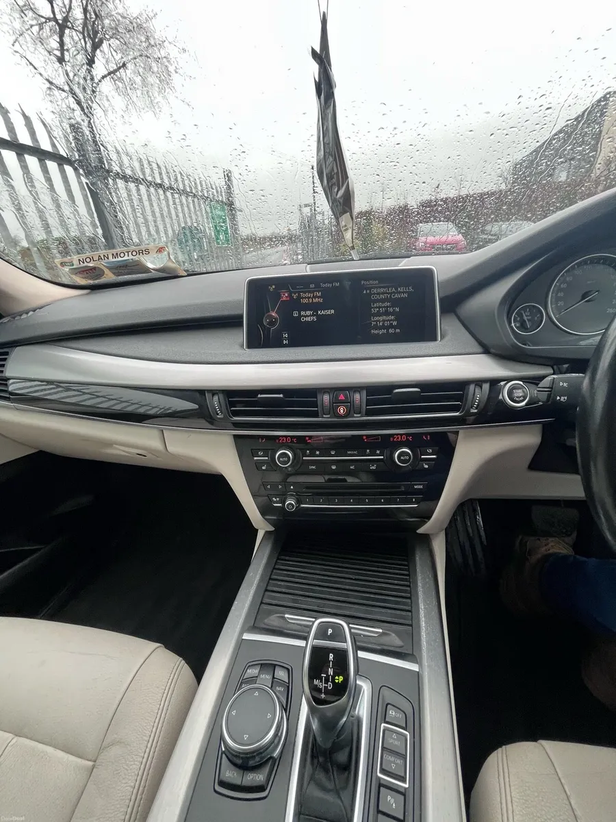 BMW X5 - Image 5