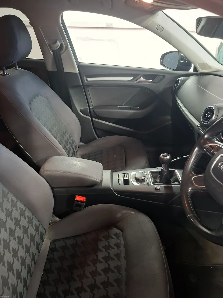 Audi A3 2016 - Image 4