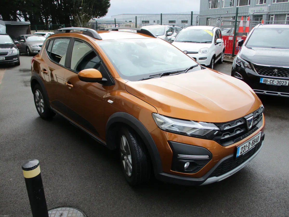 Dacia Sandero Stepway Comfort TCE  2023 - Image 3