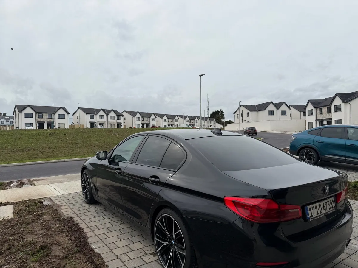 2017 BMW 520D - Image 3