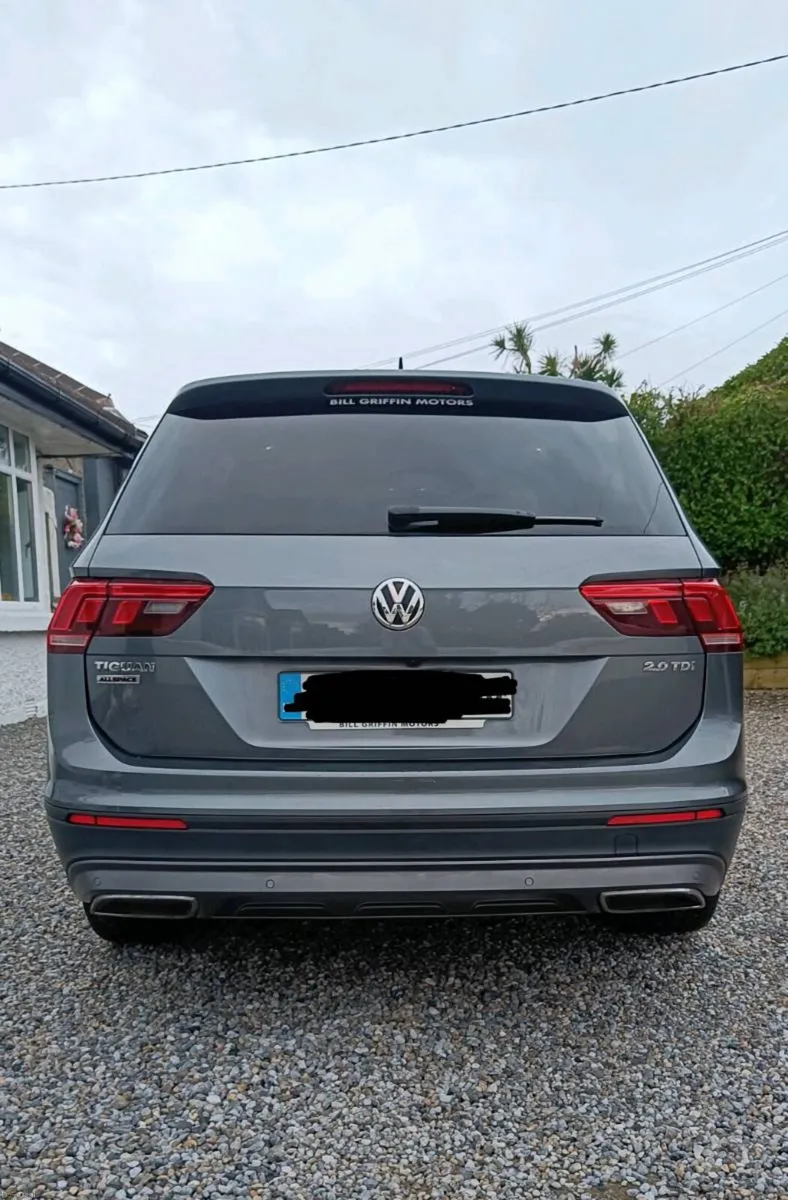 192 Volkswagen Tiguan Allspace - Image 3