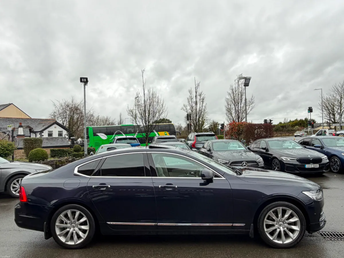 Volvo S90 D4 INS GT 5DR Auto *Huge Spec* - Image 4