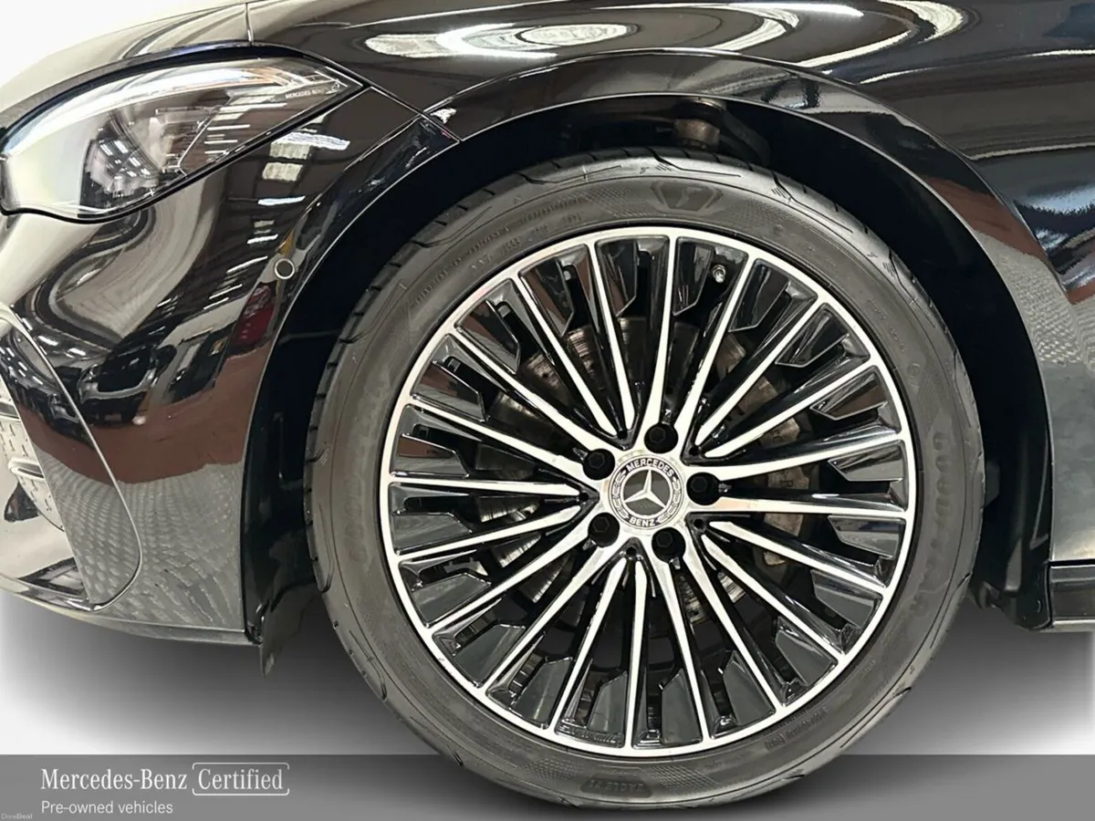 Mercedes-Benz CLE CLE220 D Coupe AMG Line + - Image 5