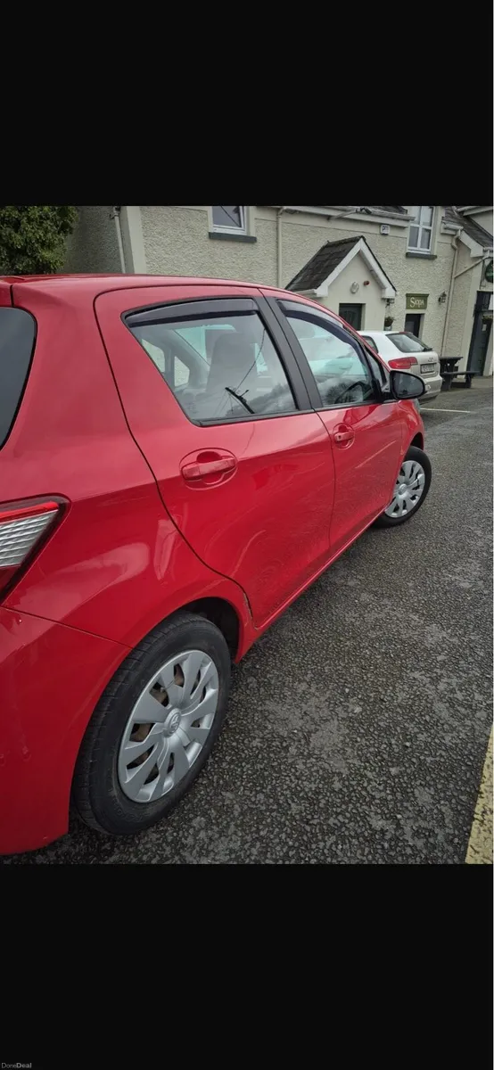 Toyota Yaris - Image 4