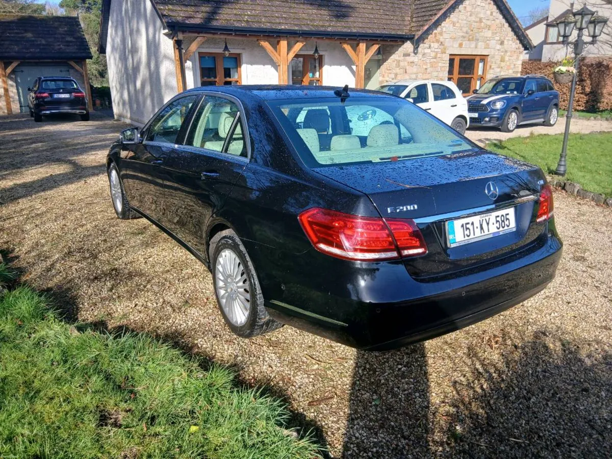 MERCEDES E200 DSL AUTO NEW NCT. - Image 2