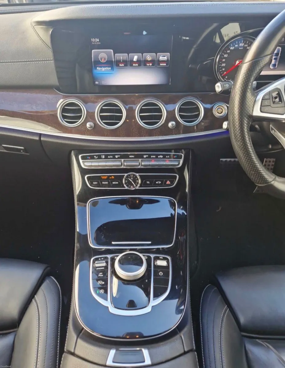 Mercedes-Benz E-Class 2017 - Image 3