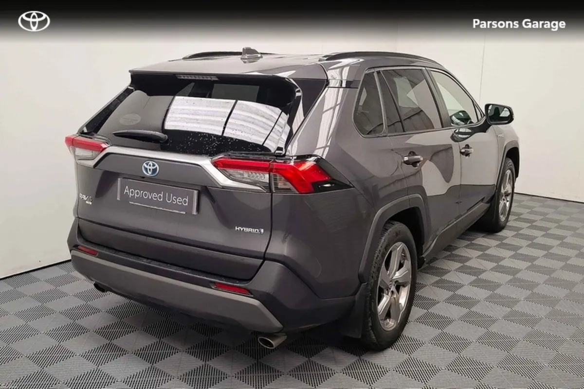 Toyota RAV4 RAV4 HYBRID SOL 4DR AUTO - Image 2