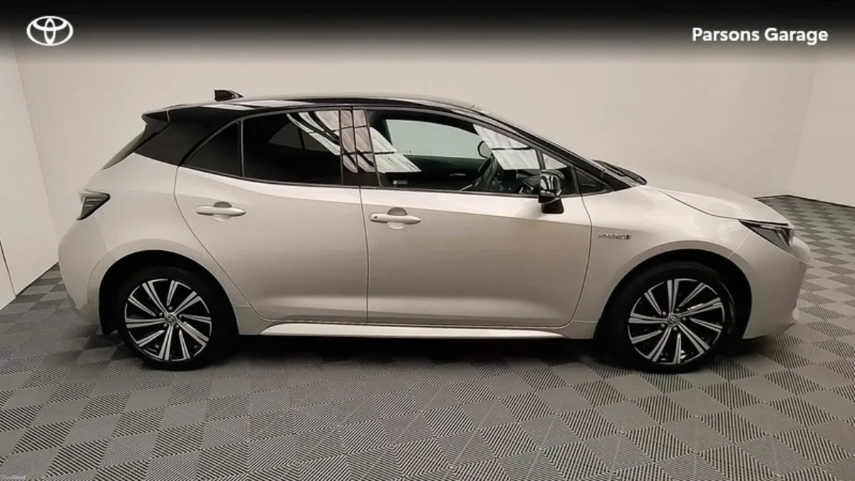 Toyota Corolla COROLLA HYBRID L/SPORT HB - Image 3