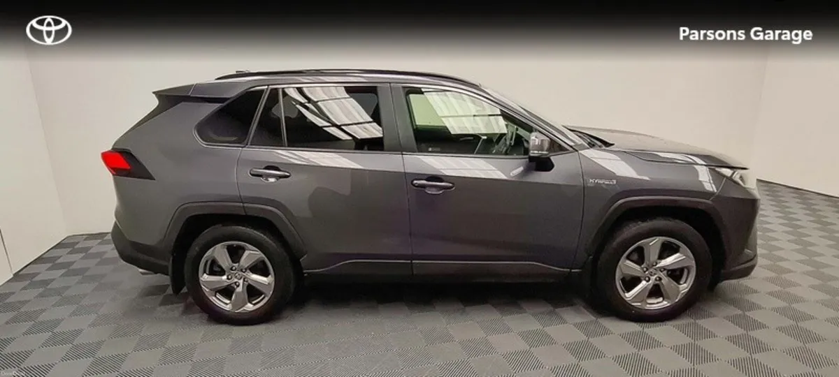 Toyota RAV4 RAV4 HYBRID SOL 4DR AUTO - Image 3