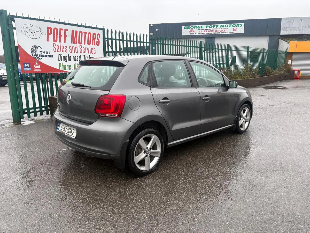 Volkswagen Polo 2012 - Image 2