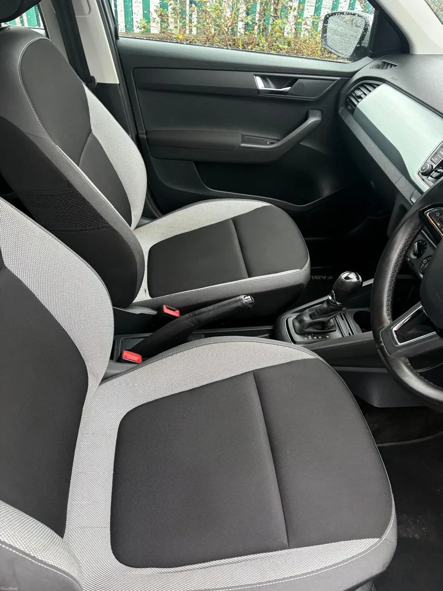Skoda Fabia 2016 - Image 4