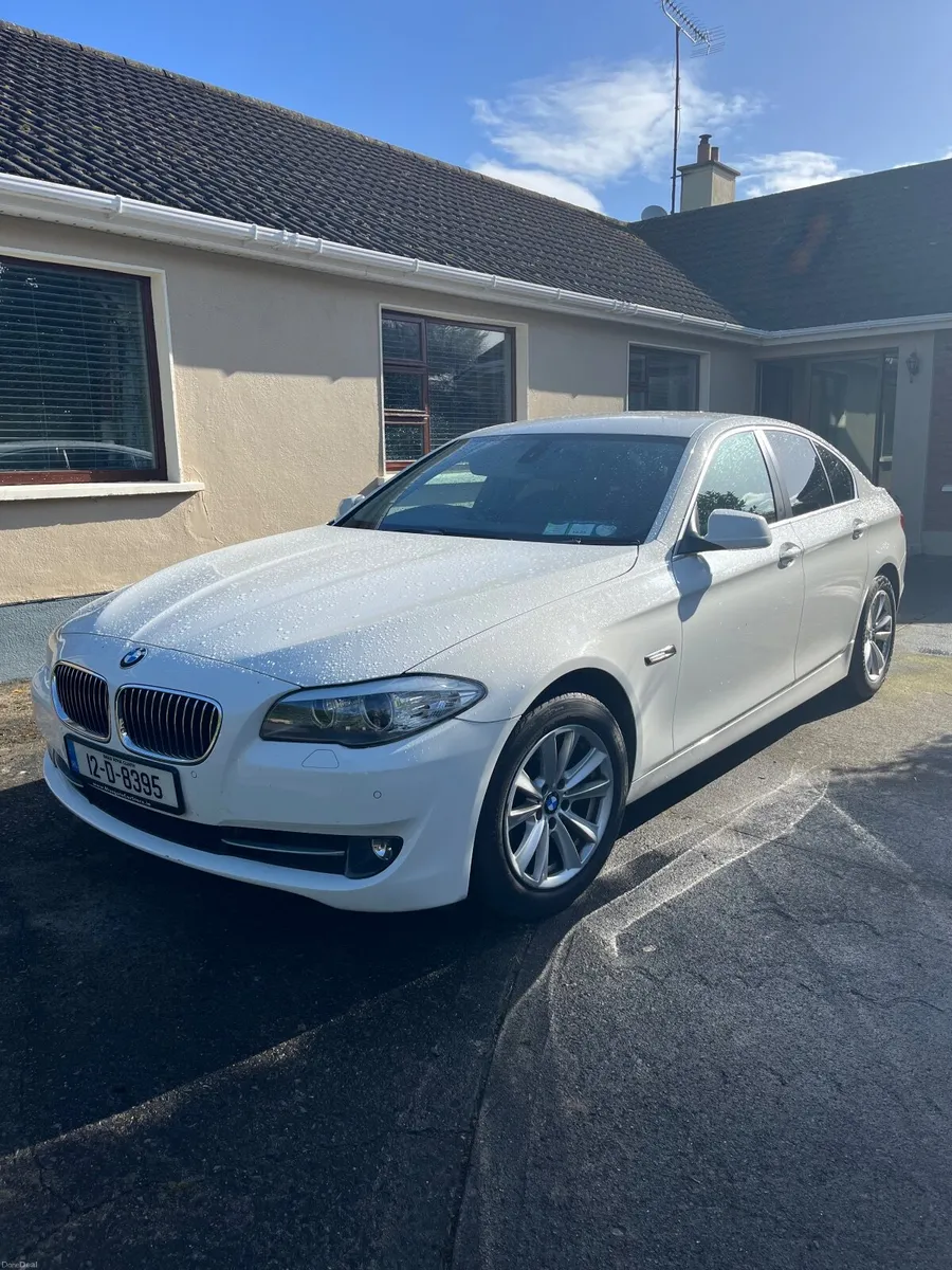 BMW 5-Series 2012 - Image 4