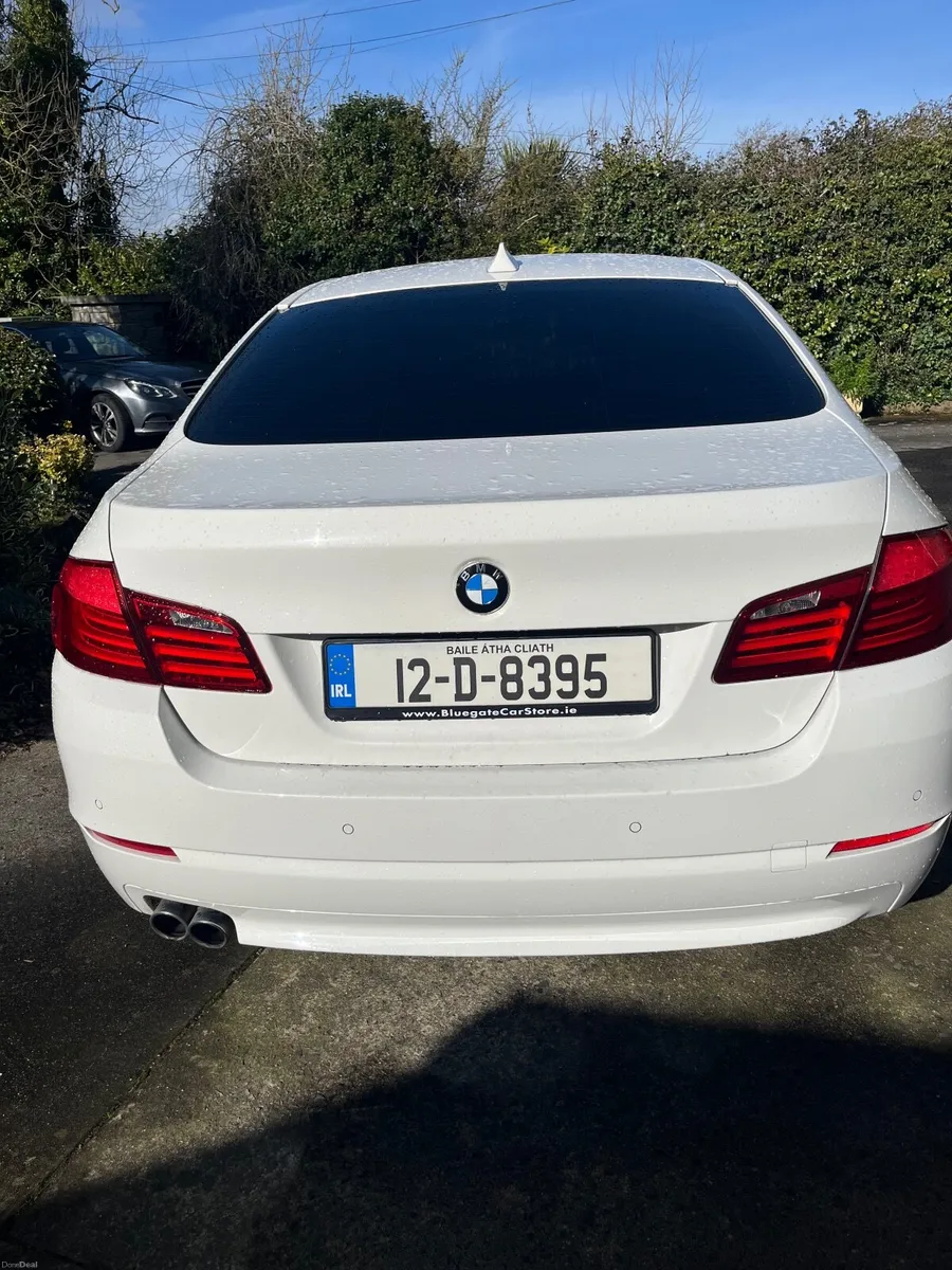 BMW 5-Series 2012 - Image 5