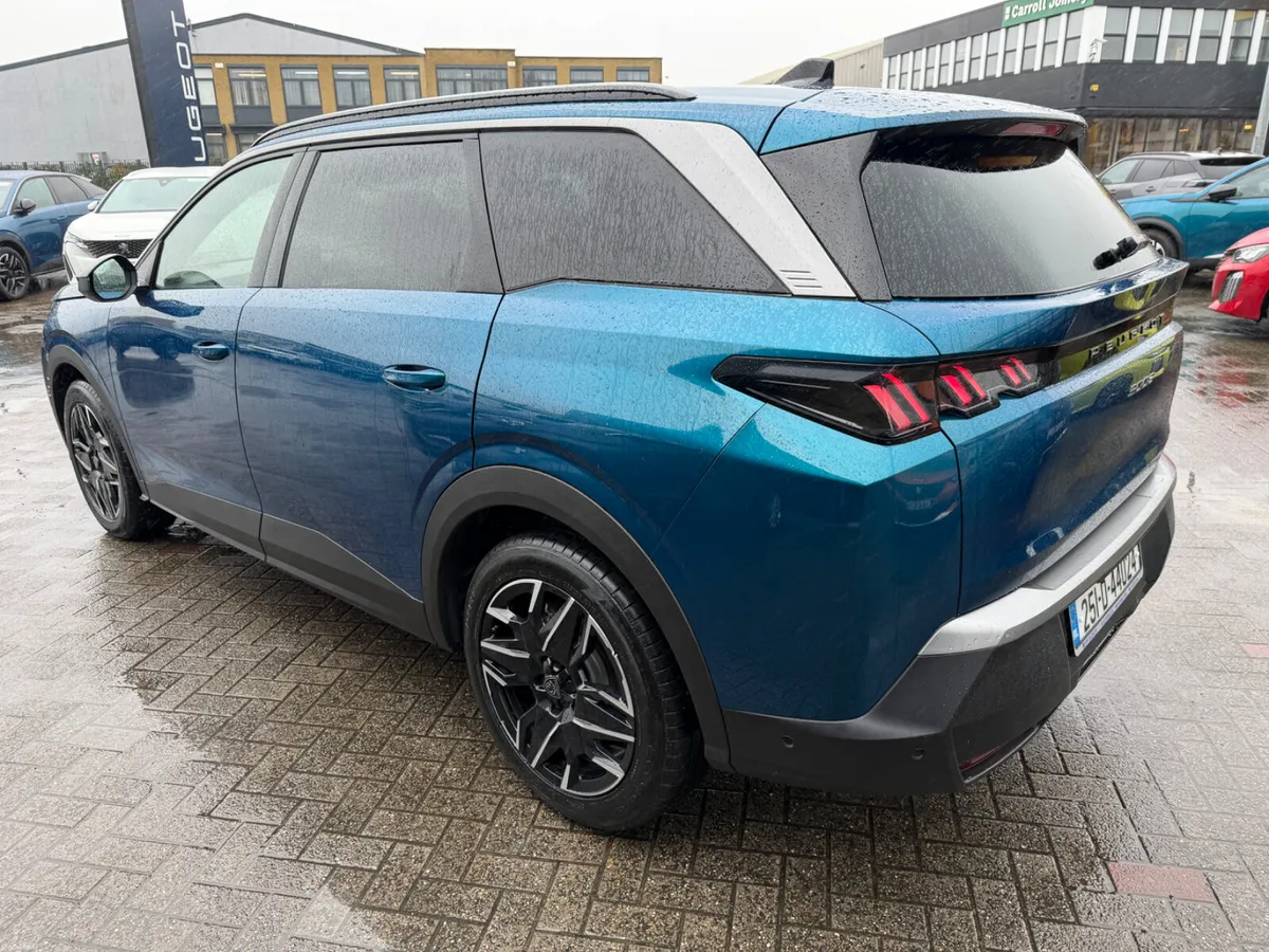 2025 Peugeot 5008 SCRAPPAGE OFFER - Image 6