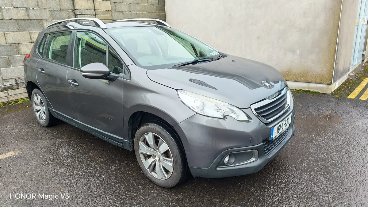 Peugeot  2008 ACTIVE BLUE 1.6 HDI - Image 2