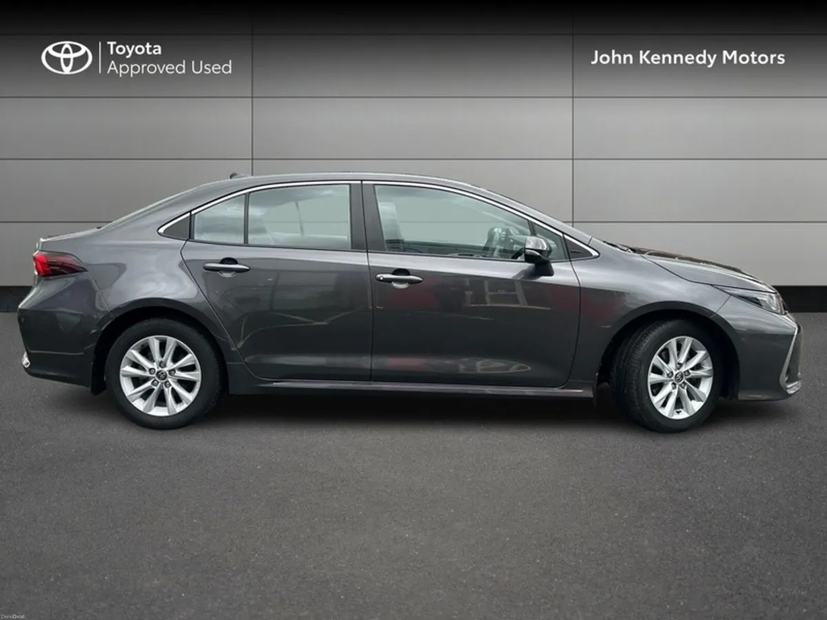 Toyota Corolla LUNA 4DR SALOON AUTO - Image 3