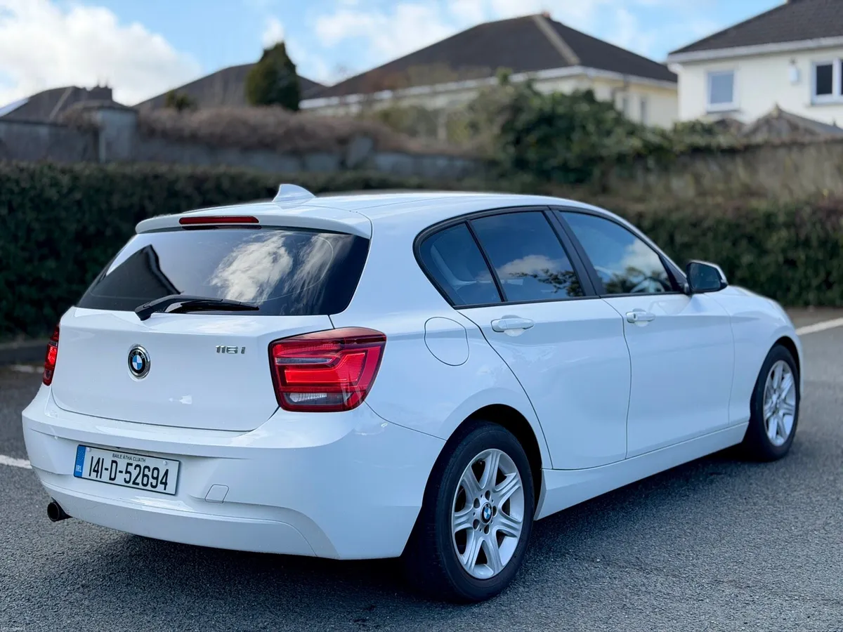 2014 BMW 116 • AUTO • LOW KM - Image 3