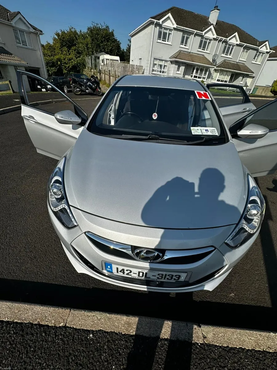 Hyundai i40 2014 - Image 2