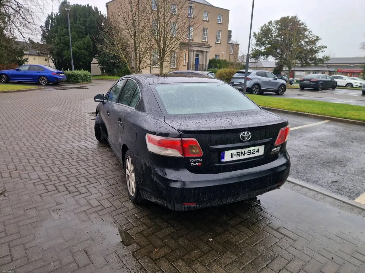 Toyota avensis - Image 4