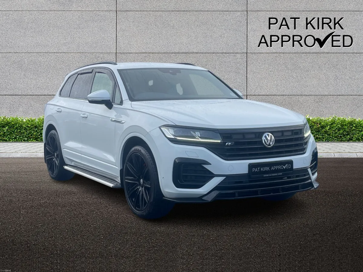 Volkswagen Touareg Diesel Estate R-Line Tech - Image 1