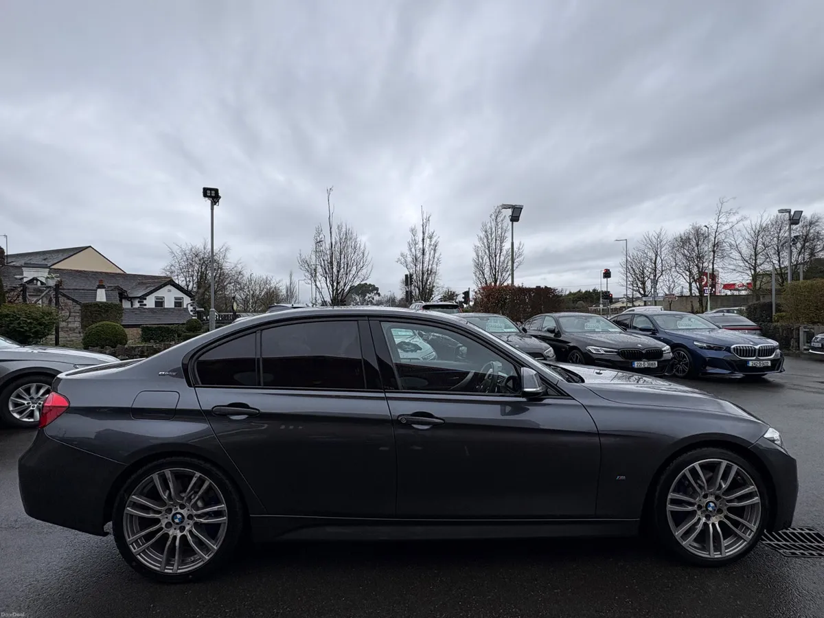172 BMW 330E M-Sport *Great Spec* - Image 4