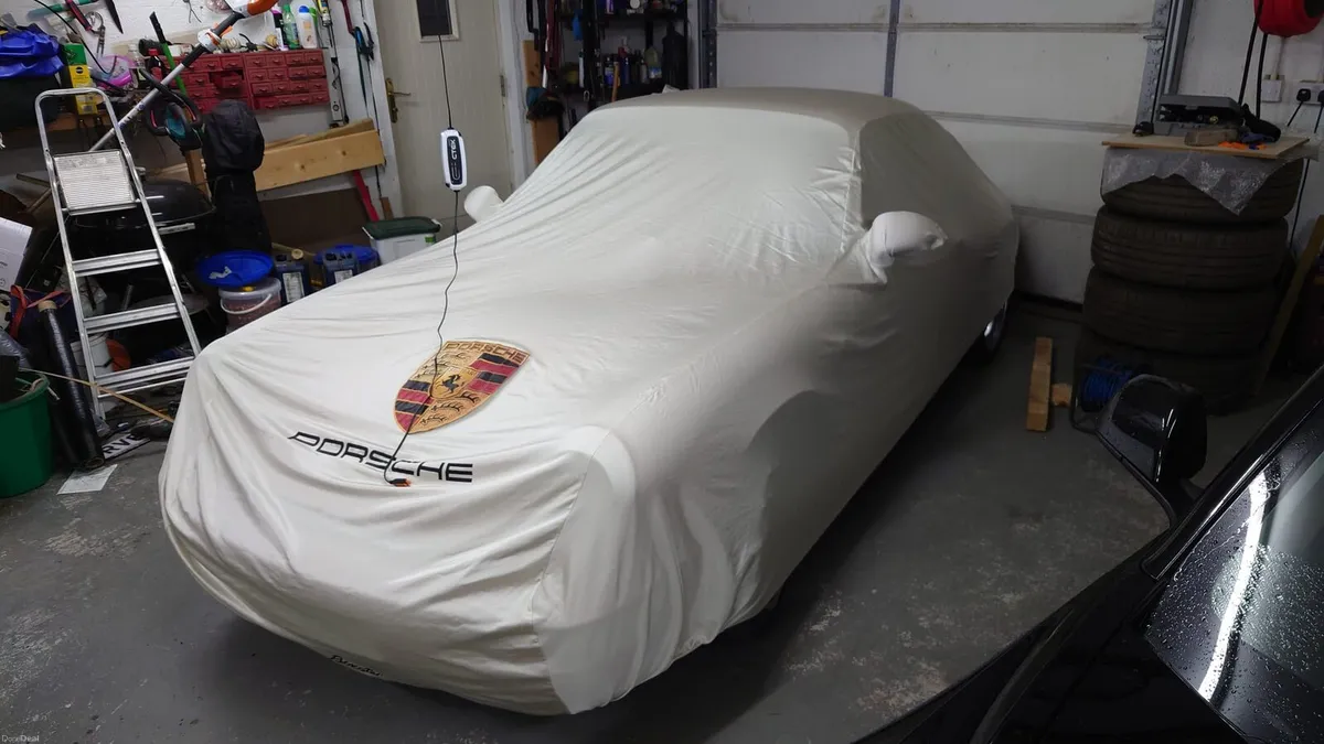 Porsche 911 - Image 6