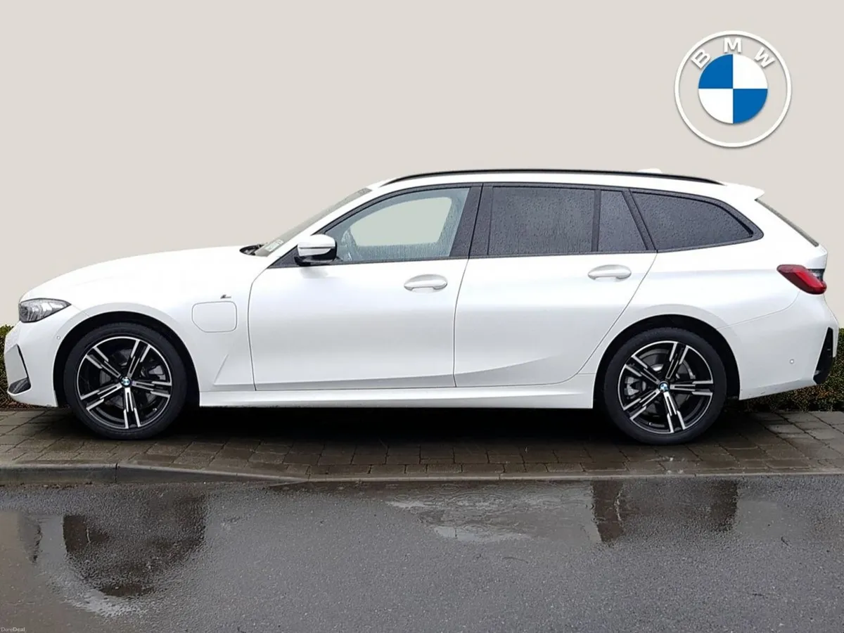 BMW 3-Series  330e M Sport Touring - Image 3