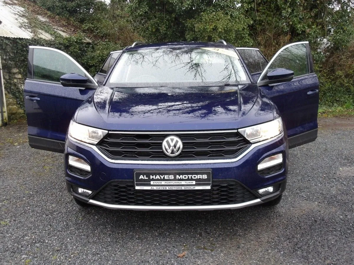 Volkswagen T-Roc DESIGN 1.6 TDI 6SPEED 115BHP *NCT - Image 3