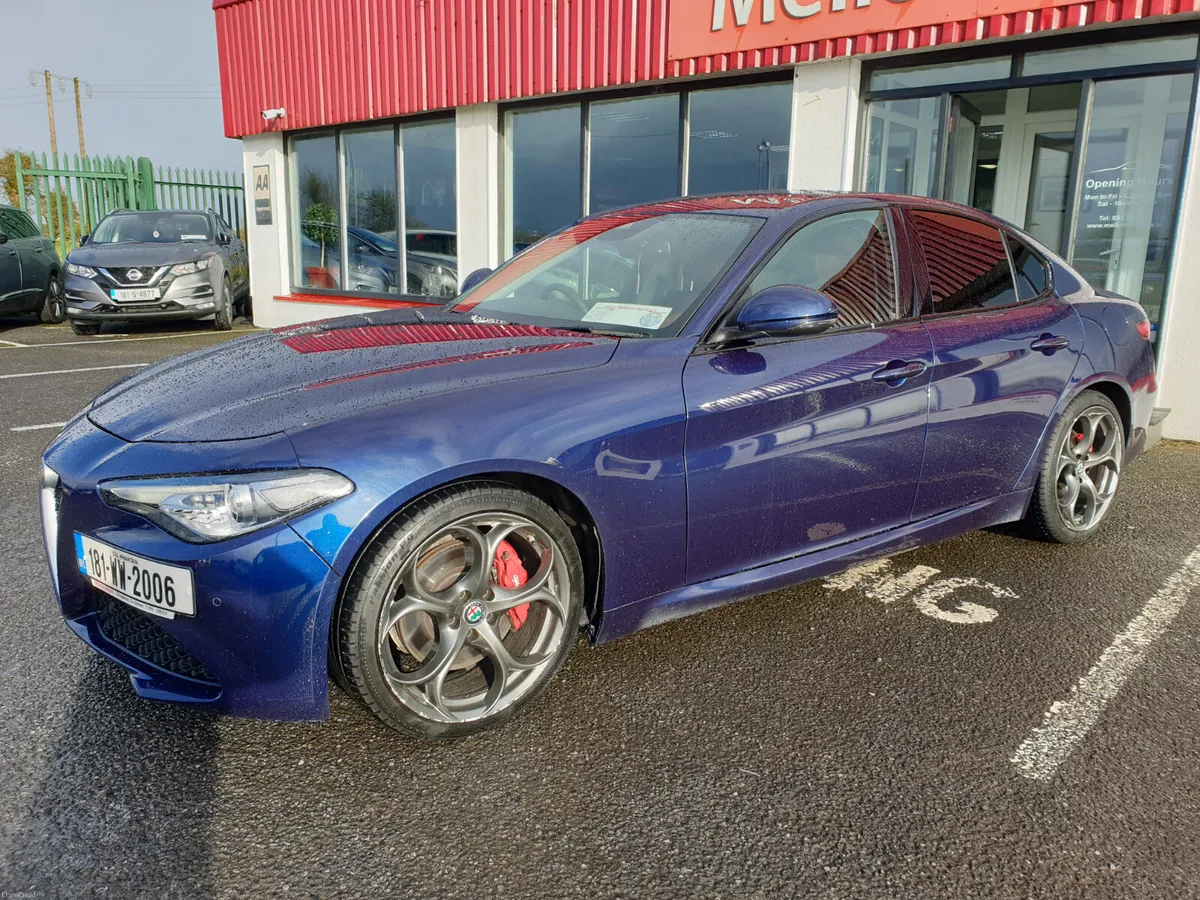Alfa Romeo Giulia 2.0L 200BHP SUPER SPORT AUTO - Image 2