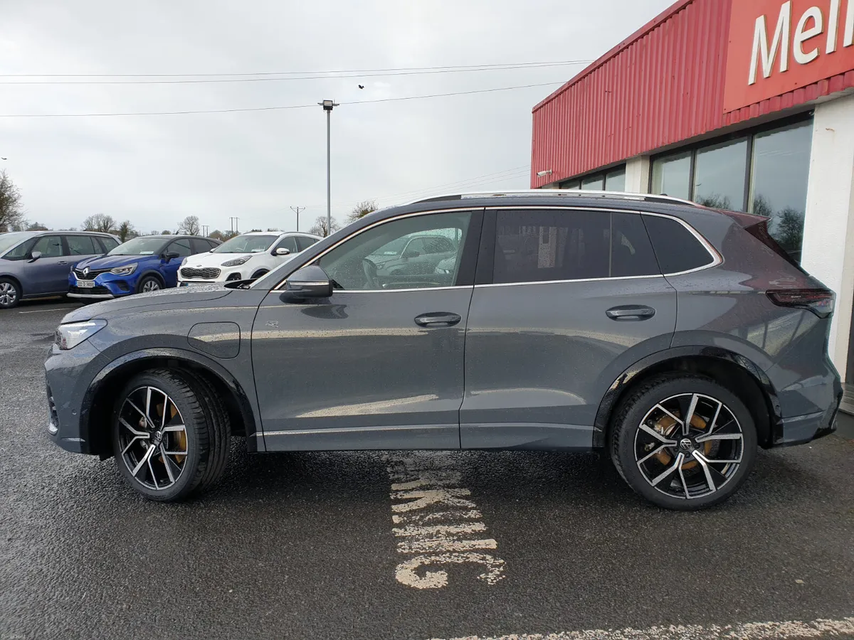 Volkswagen Tiguan 1.5TSI R LINE PHEV**NEW MODEL** - Image 3